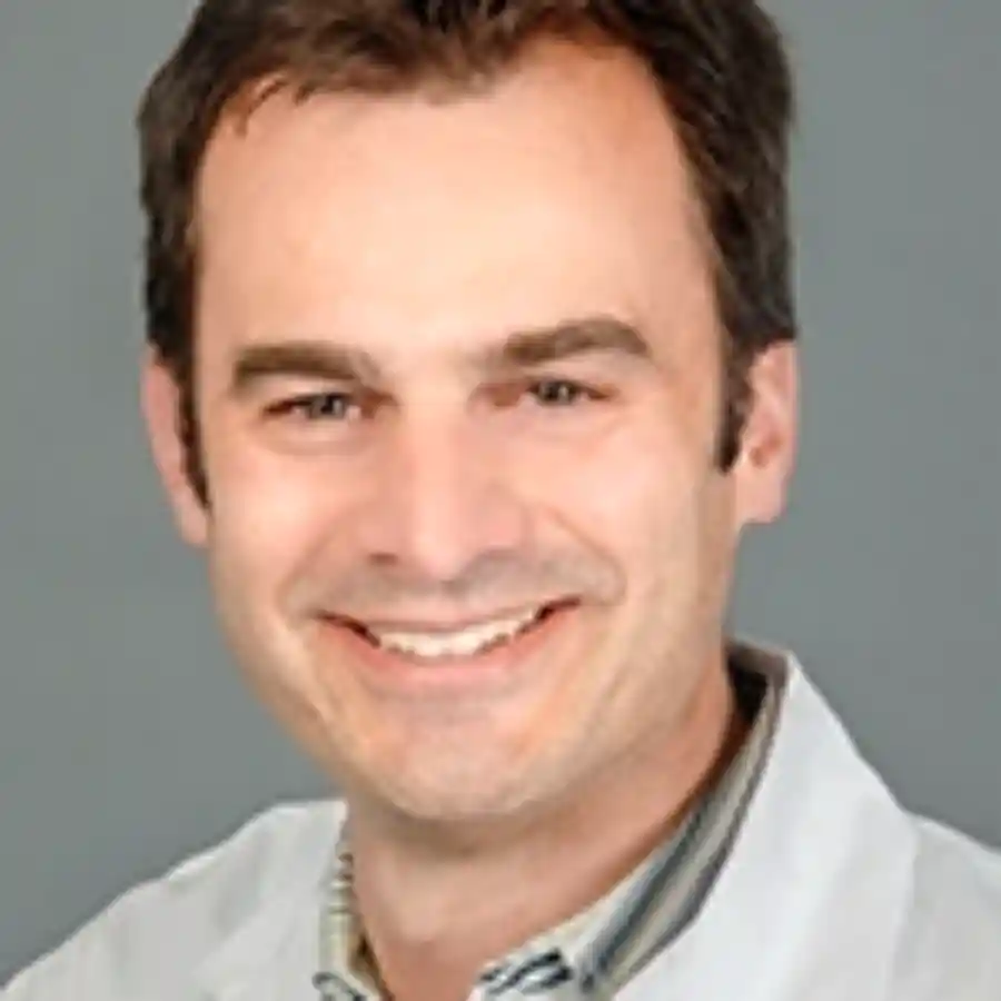 Dr. med. Timo Kahles